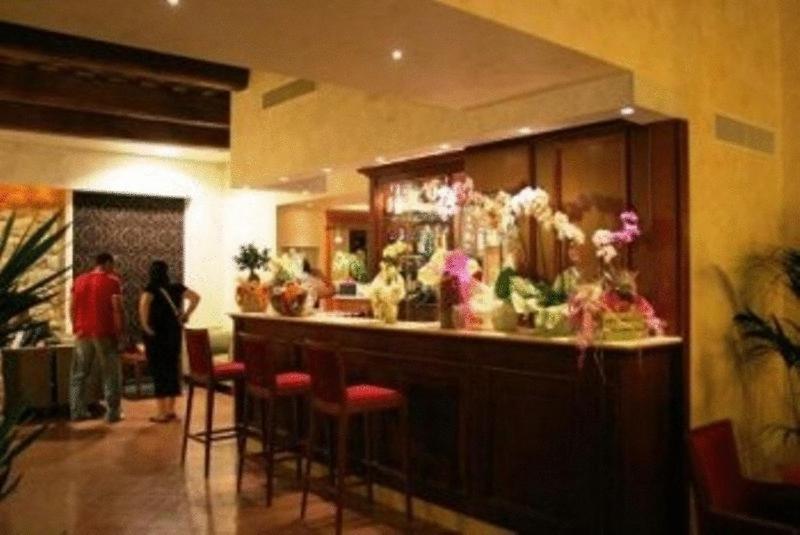 Relais Villa Fornari Camerino Buitenkant foto