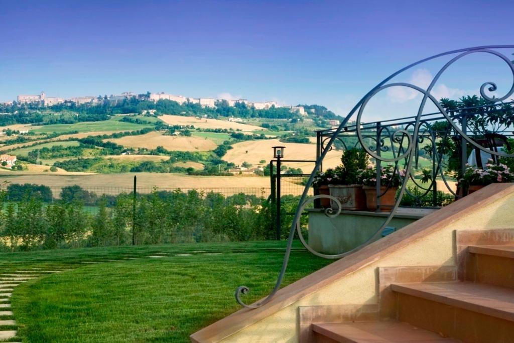 Relais Villa Fornari Camerino Buitenkant foto