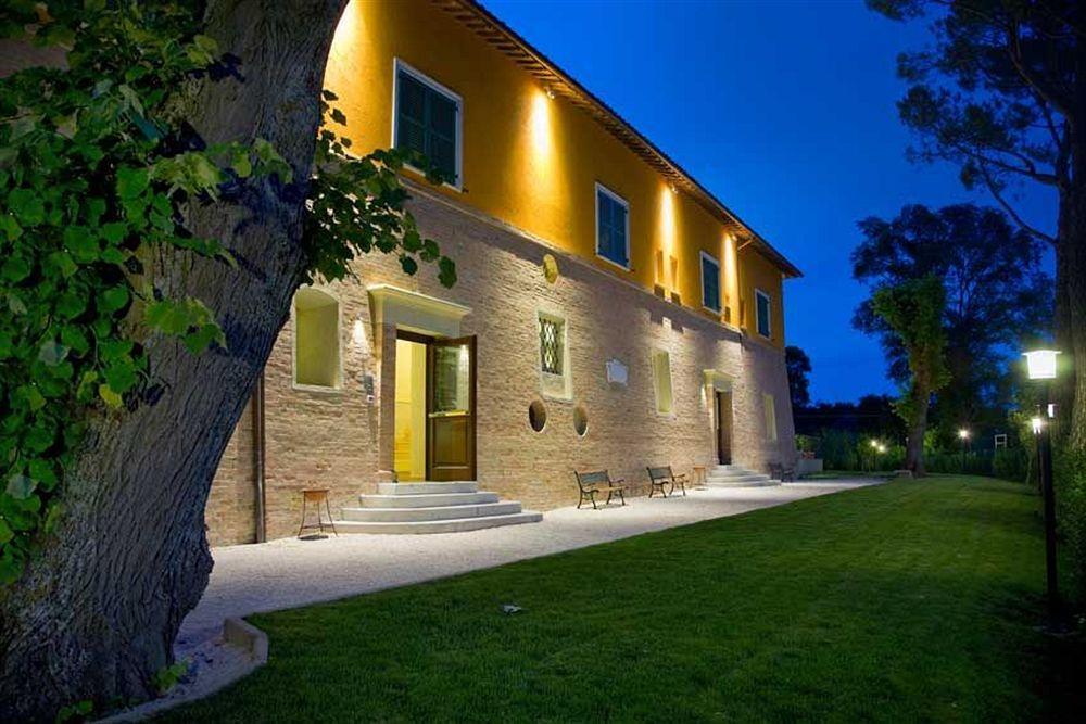Relais Villa Fornari Camerino Buitenkant foto