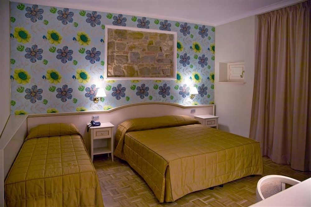 Relais Villa Fornari Camerino Buitenkant foto