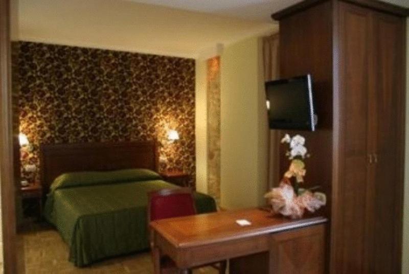 Relais Villa Fornari Camerino Buitenkant foto